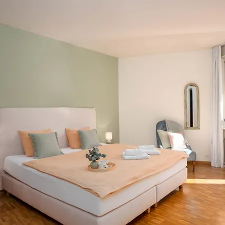 Classic-16 By Interhome *